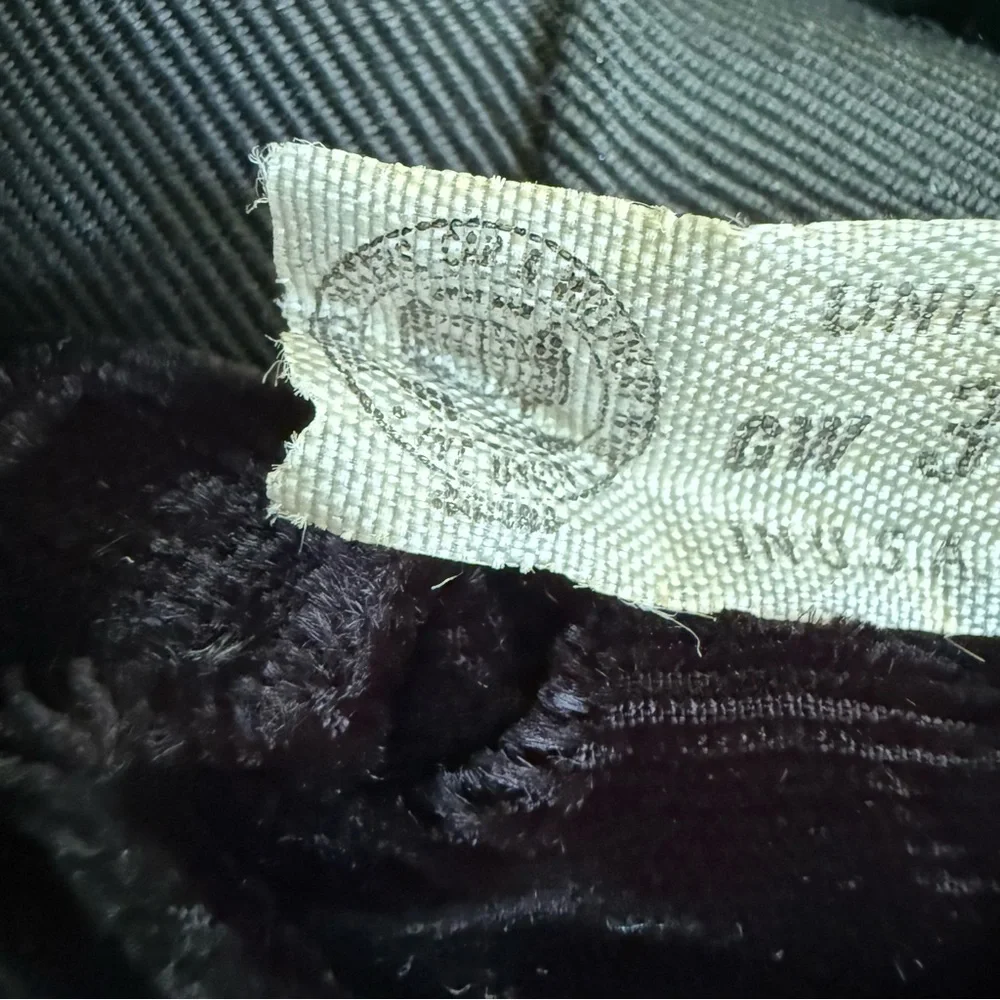 Vintage 50s Black Velvet Turban Draped Fitted Hat Film Noir Glam Art Deco OS‎